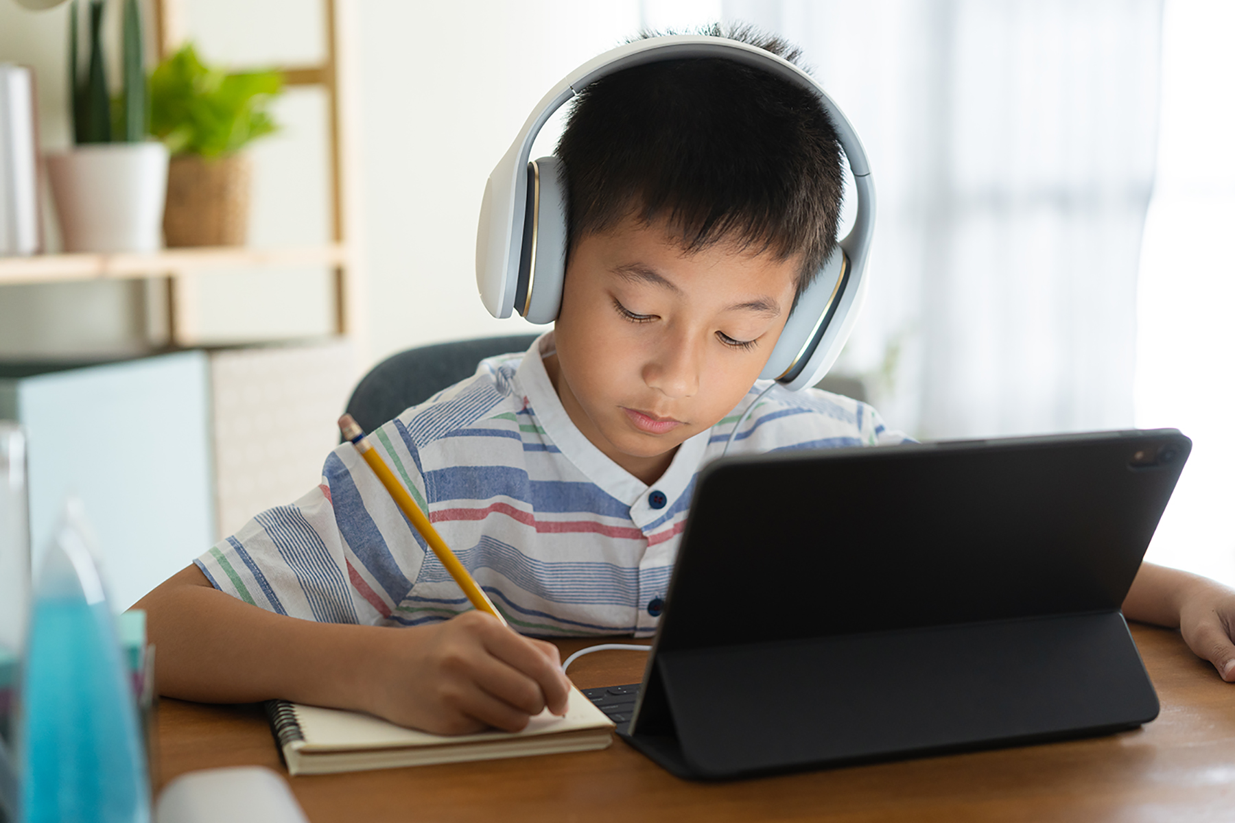 Microlearning School 5 Reasons Microlearning is Here to Stay - Ideas & Inspiration from Demco