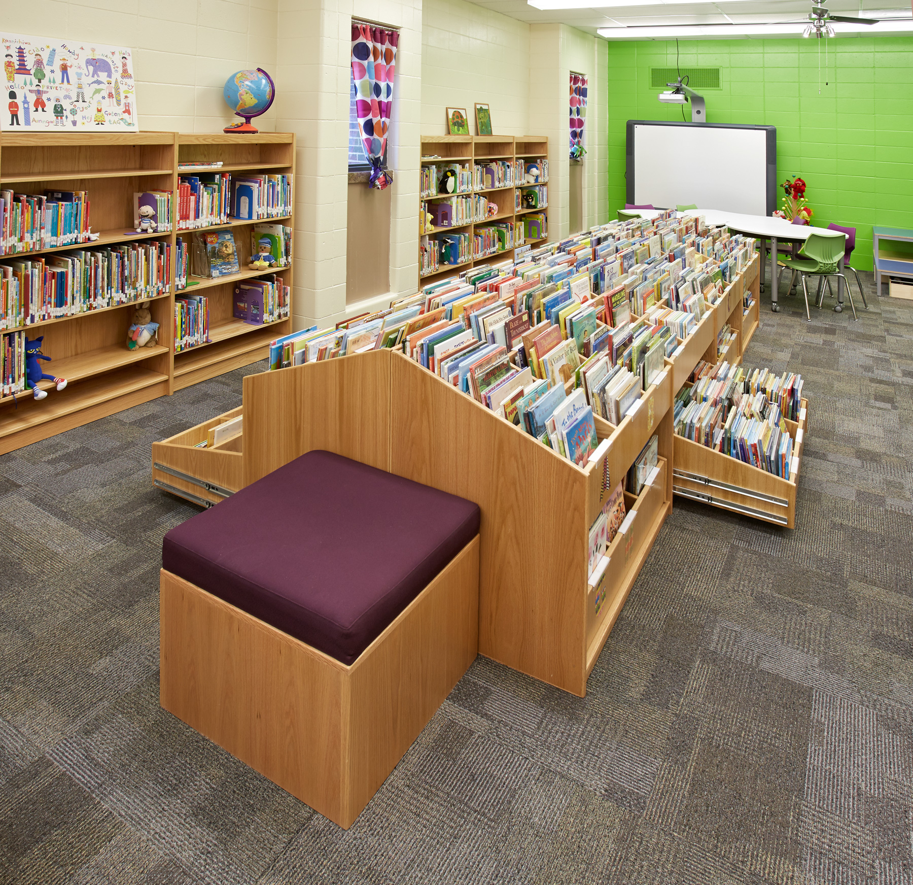 Black Hawk Elementary School, MO - http://demcointeriors.com, image size:1800x1744