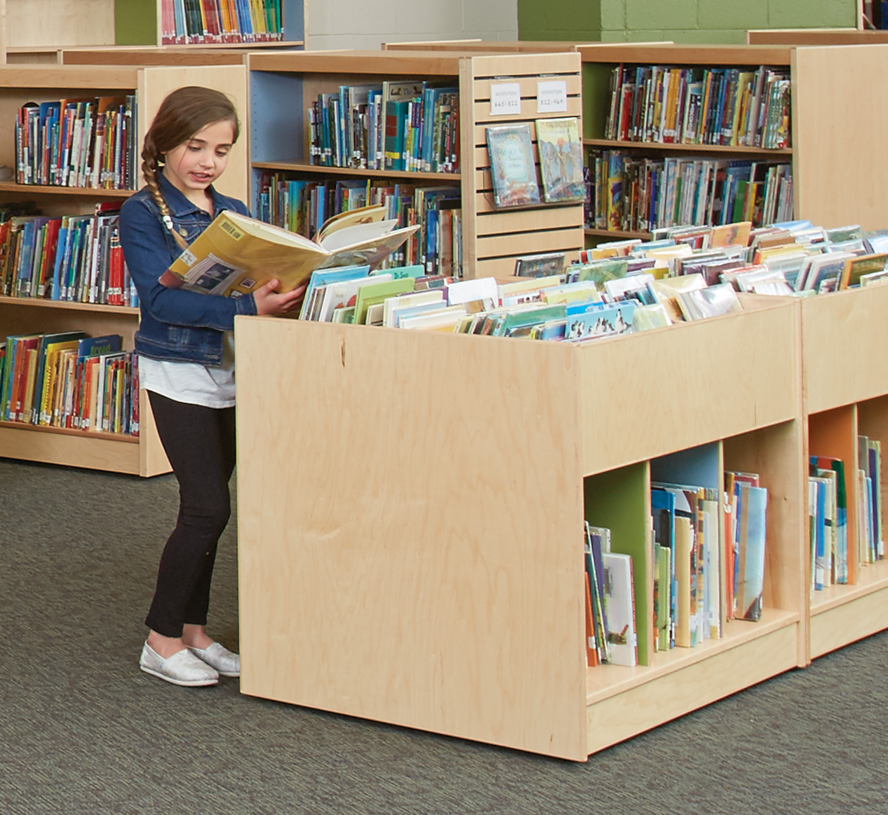 Mobile Furniture \u0026 Flexibility Add Up for a School, image size:1800x1653